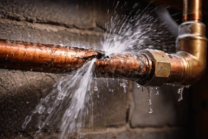 Burst Pipe Water Cleanup